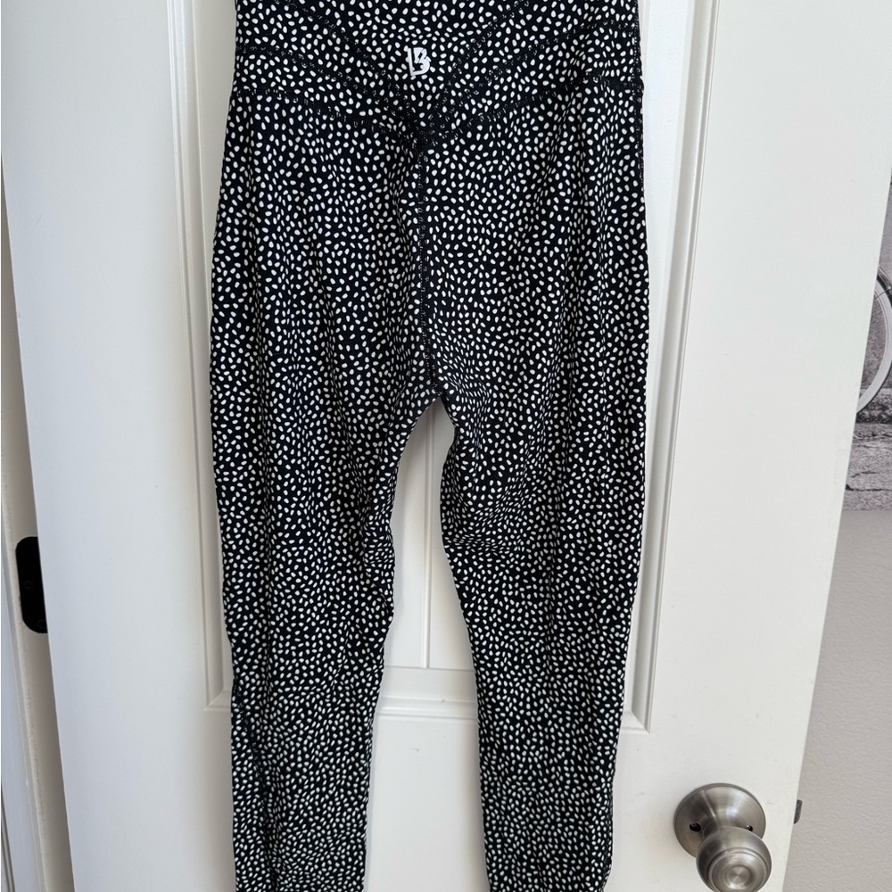BuffBunny Black and White Leggings
